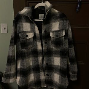 Joie women’s black and white shacket